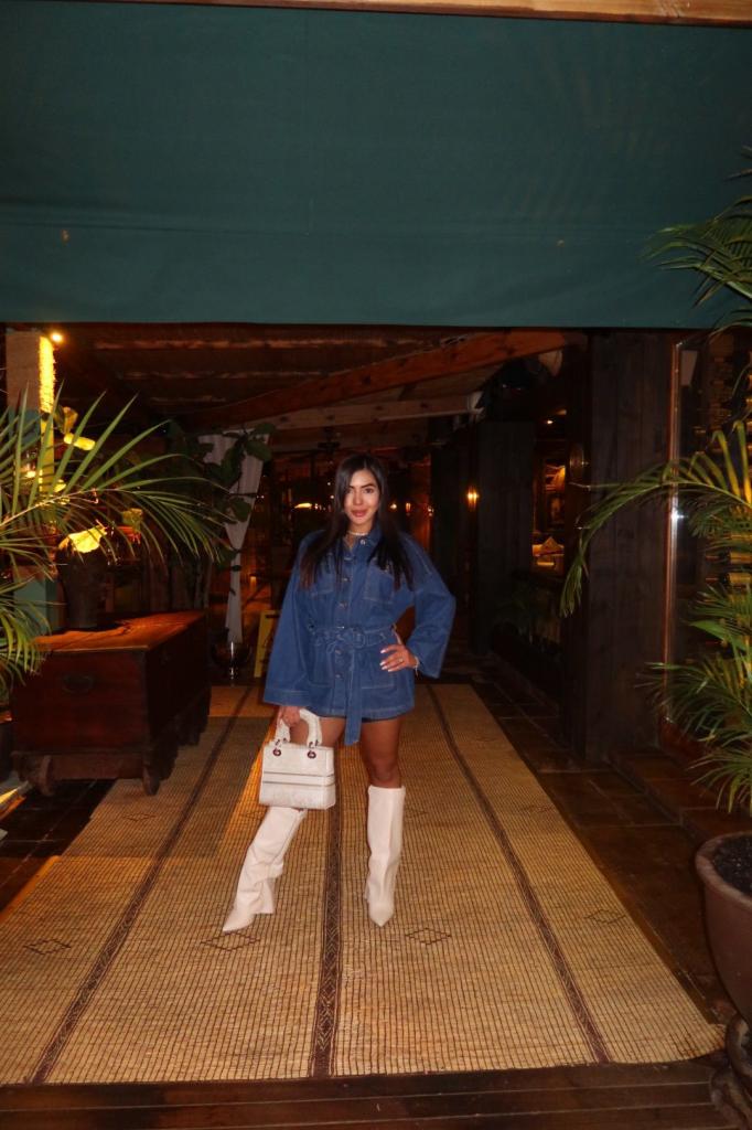 Chica busca chico en Cádiz: 