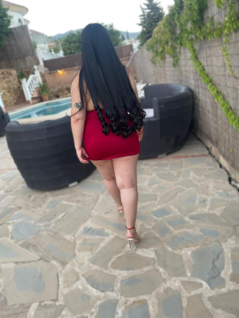 613839468: Chica busca chico en Murcia