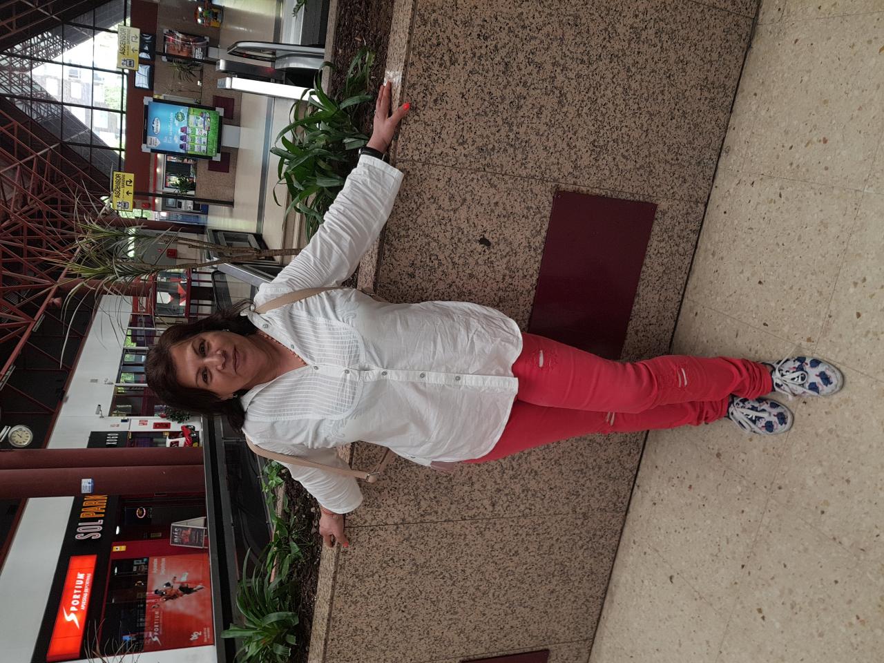 605441210: Chica busca chico en Pontevedra