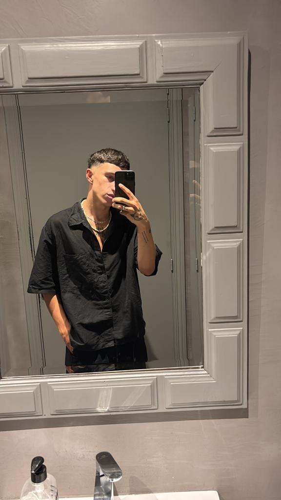 Chico busca chica en Mallorca: 