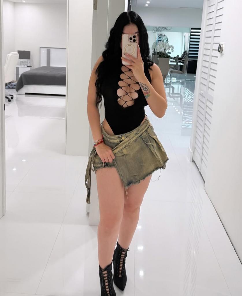 Chica busca chico en Cádiz: 