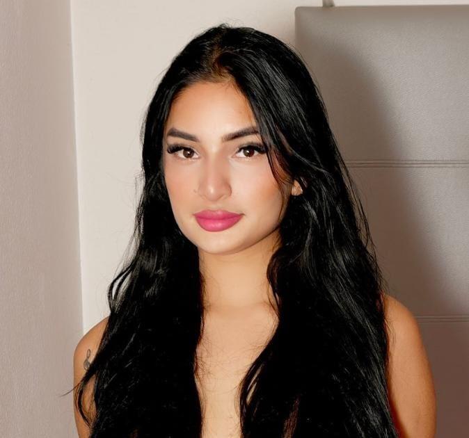 623578621: Chica busca chico en Mallorca