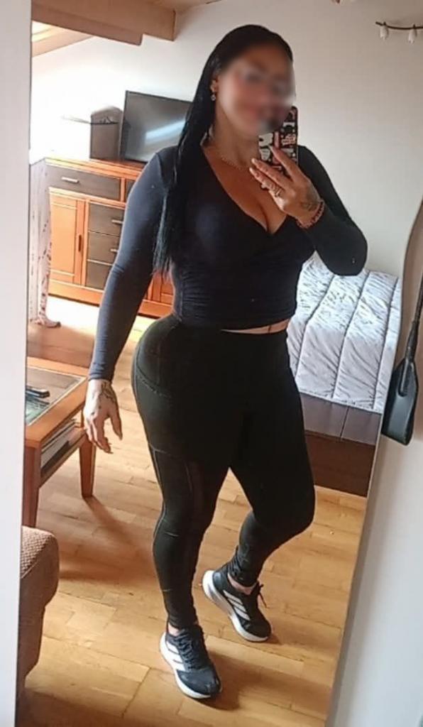 624584832: Chica busca chico en Pontevedra