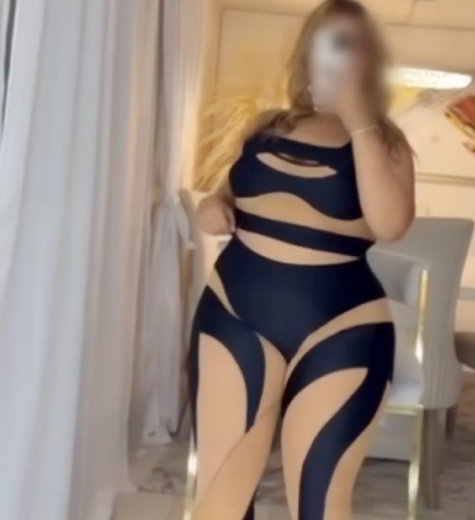 Chica busca chico en Cádiz: 