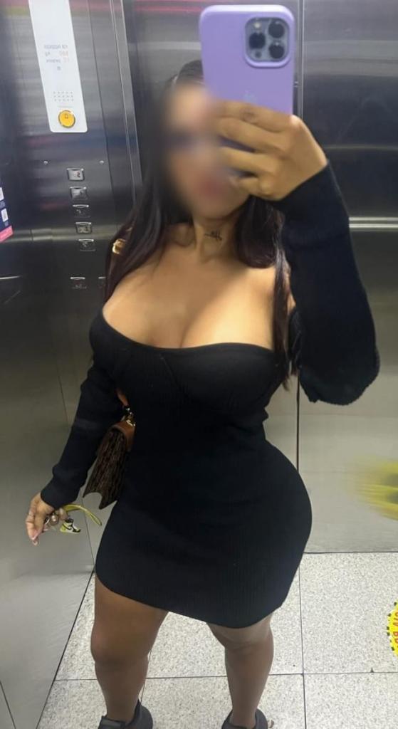 Chica busca chico en Sevilla: 