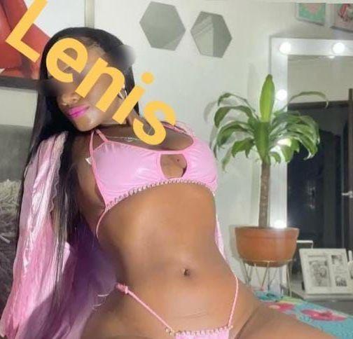 Chica busca chico en Jaén: 