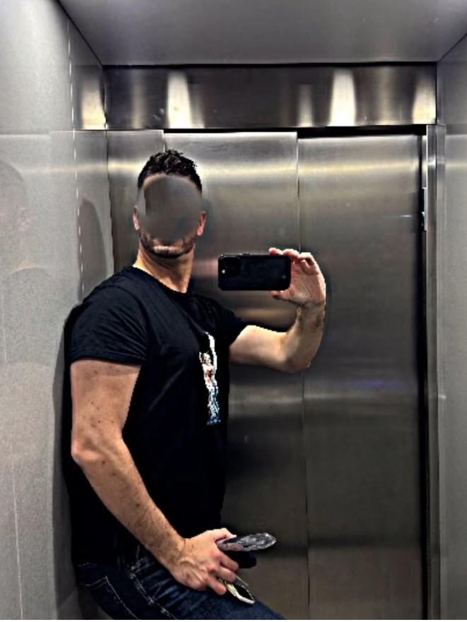 602674892: Chico busca chica en Málaga