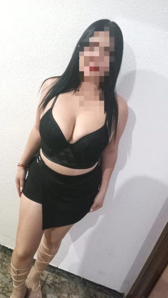 Chica busca chico en Granada: 