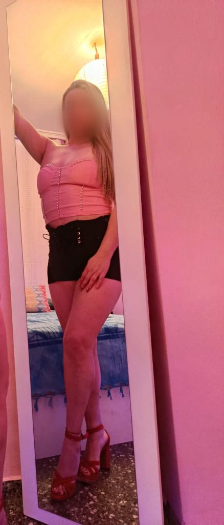 613207508: Chica busca chico en Madrid