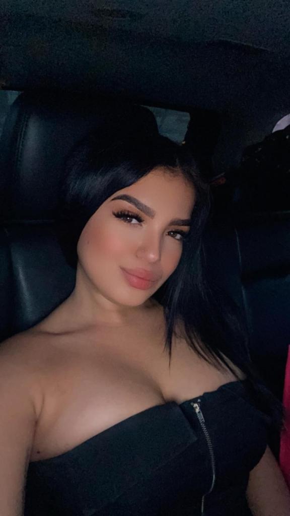 Chica busca chico en Málaga: Chica busca chico