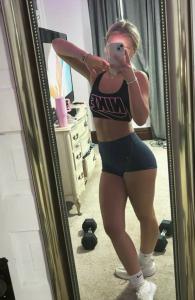 623605115: Chica busca chico en Murcia