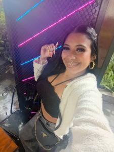 664259200: Chica busca chico en Orense