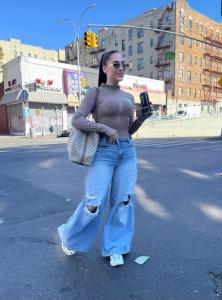 643091514: Chica busca chico en Menorca