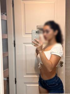 624419241: Chica busca chico en Madrid