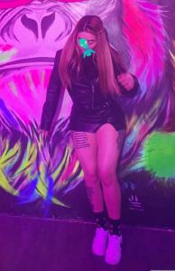 661128871: Chica busca chico en Granada