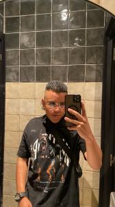 610282826: Chico busca chica en Madrid