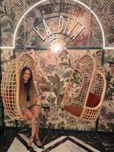 631970771: Chica busca chico en Murcia