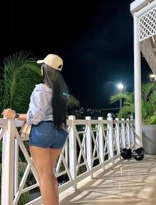 610998491: Chica busca chico en Lérida