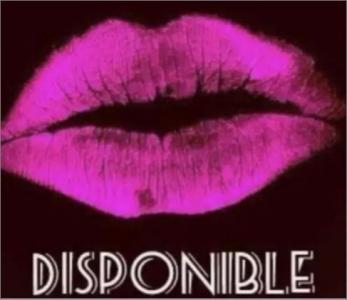 692956593: Chica busca chico en Sevilla