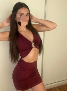 674978382: Chica busca chico en Granada