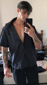 602094971: Chico busca chica en La Coruña