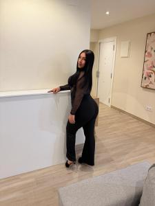 742093506: Chica busca chico en Pontevedra