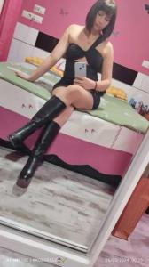 624731297: Chica busca chico en Cantabria