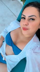 607533381: Chica busca chico en Pontevedra