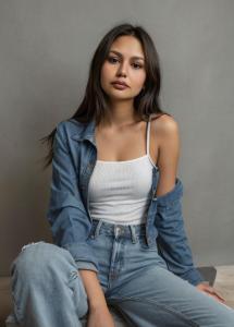 632239011: Chica busca chico en Álava