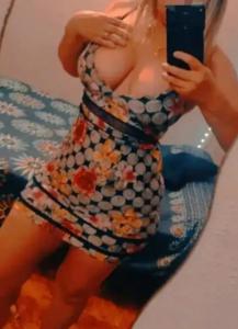 685810215: Chica busca chico en Cádiz