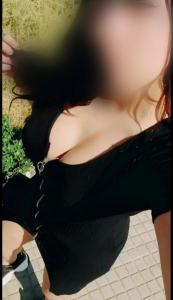 624239289: Chica busca chico en Gerona