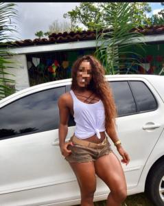 661028827: Chica busca chico en Murcia