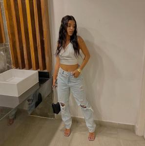 604109071: Chica busca chico en Cantabria