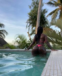 631007143: Chica busca chico en Cádiz