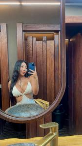 678737033: Chica busca chico en Gerona