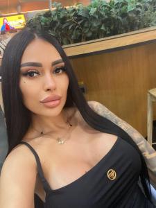 642136266: Chica busca chico en Segovia