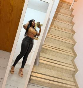 613532916: Chica busca chico en Mallorca