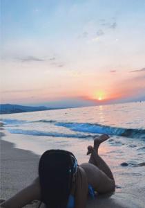 642461583: Chica busca chico en Cáceres