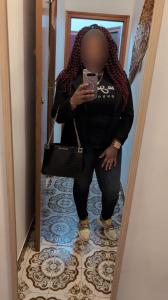 634425038: Chica busca chico en Barcelona