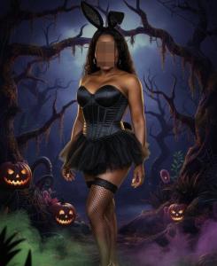 631779935: Chica busca chico en Cádiz