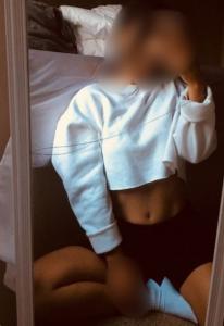 610604369: Chica busca chico en Valencia