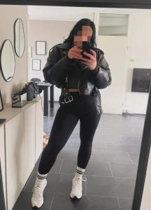 645322001: Chica busca chico en Badajoz