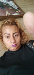 634171945: Chica busca chico en Las Palmas