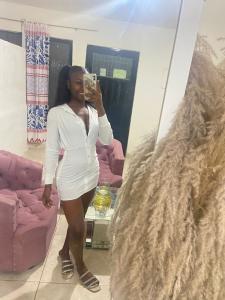 641769484: Chica busca chico en Cádiz