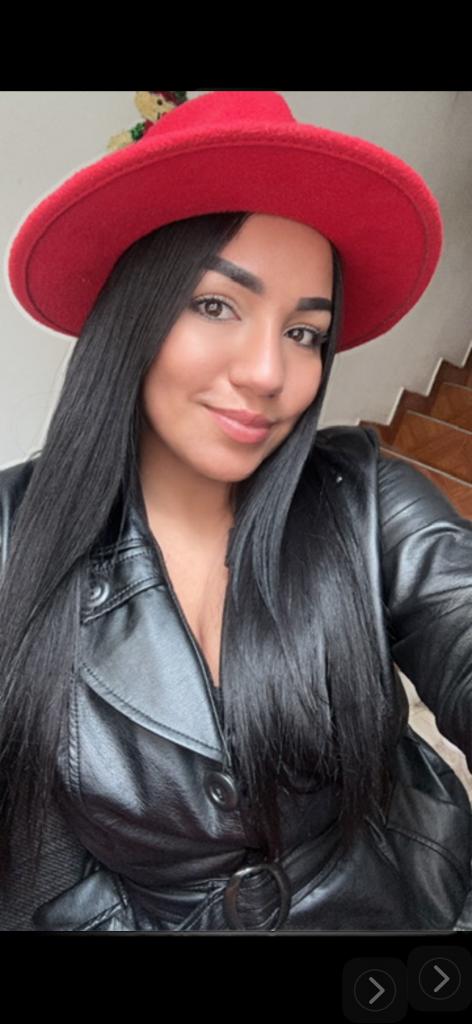 662649473: Chica busca chico en Cádiz