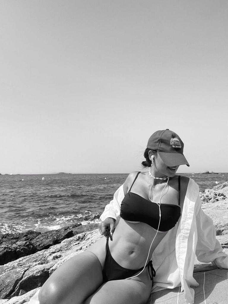 Chica busca chico en Ibiza: 