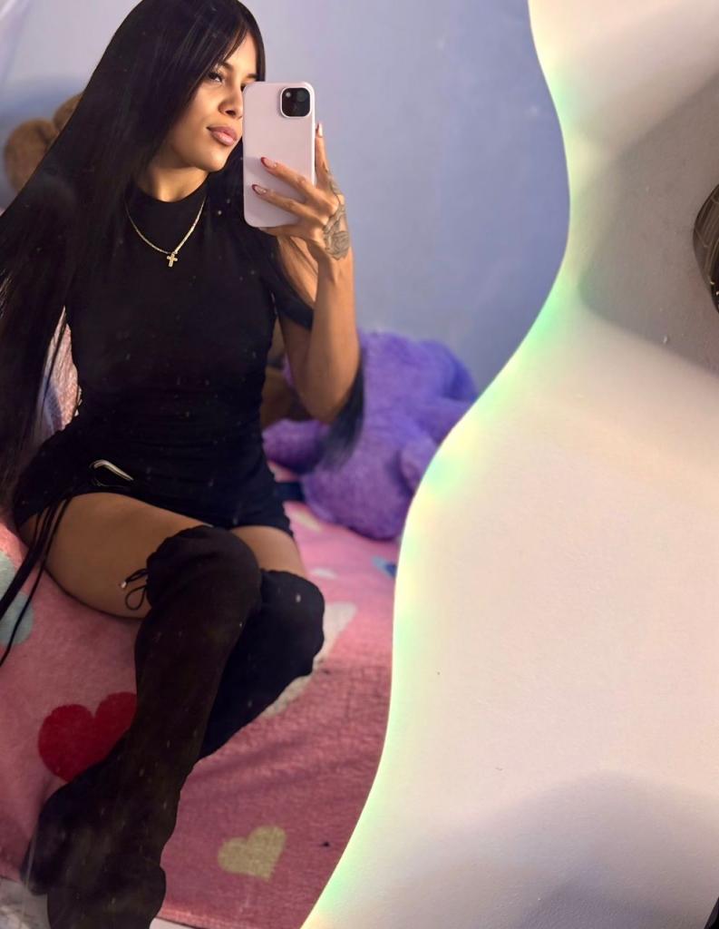 Chica busca chico en Sevilla: 