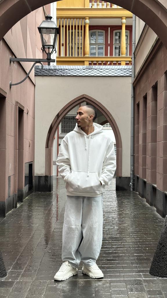 Chico busca chica en Madrid: 