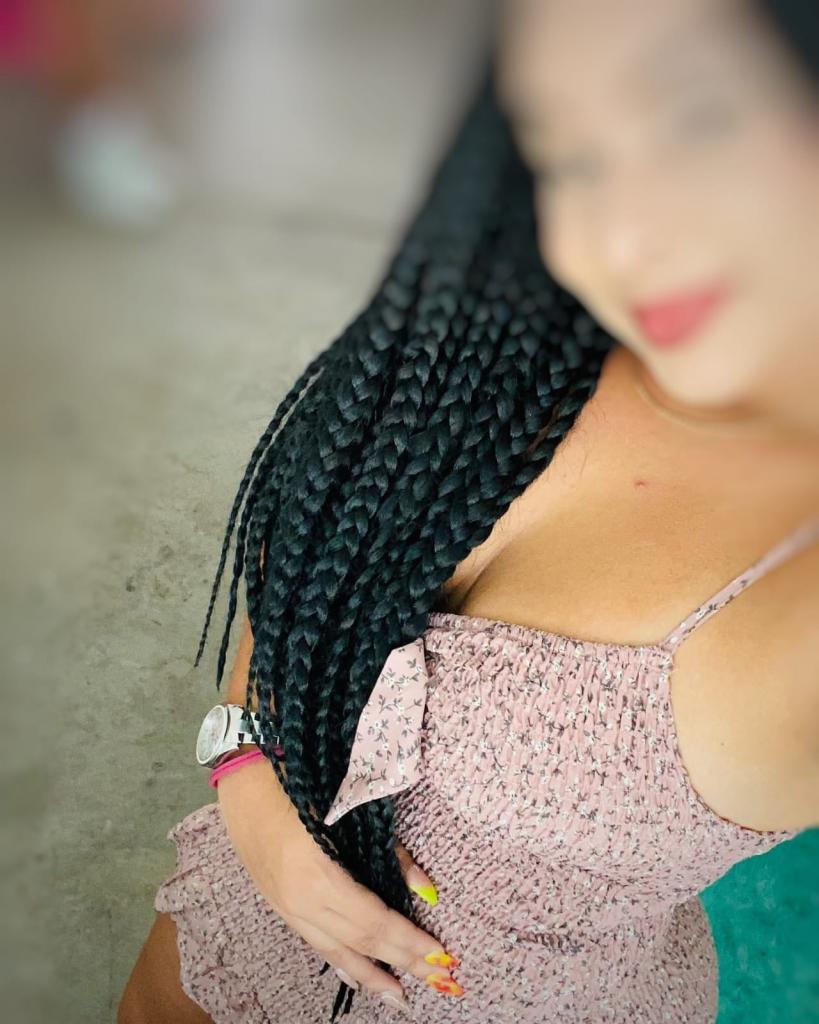 Chica busca chico en Tenerife: 