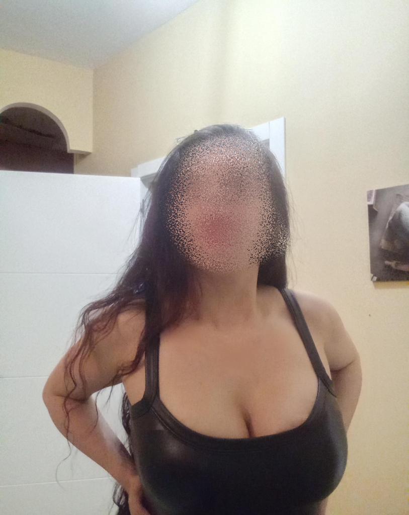 Chica busca chico en Sevilla: 